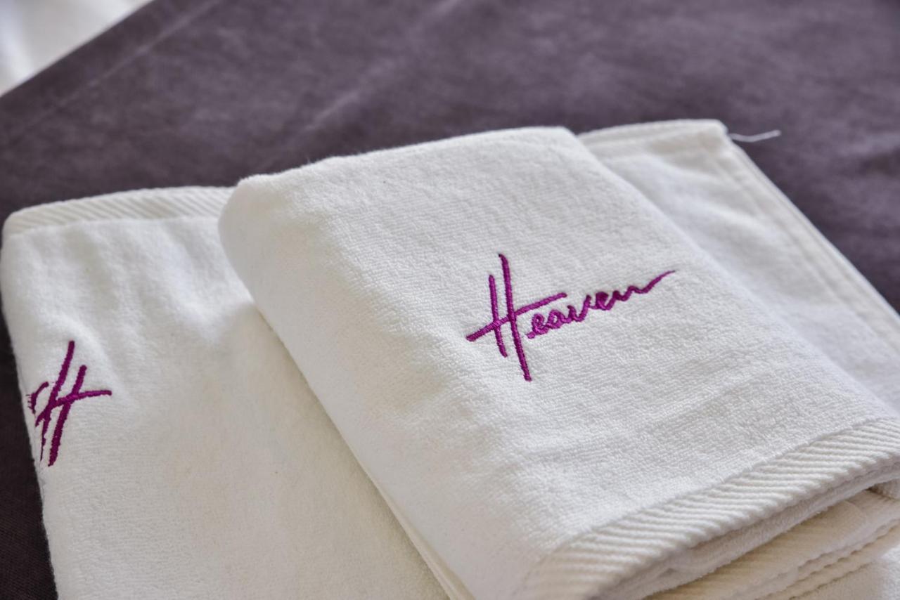Готель Heaven Lux Улцинь Екстер'єр фото